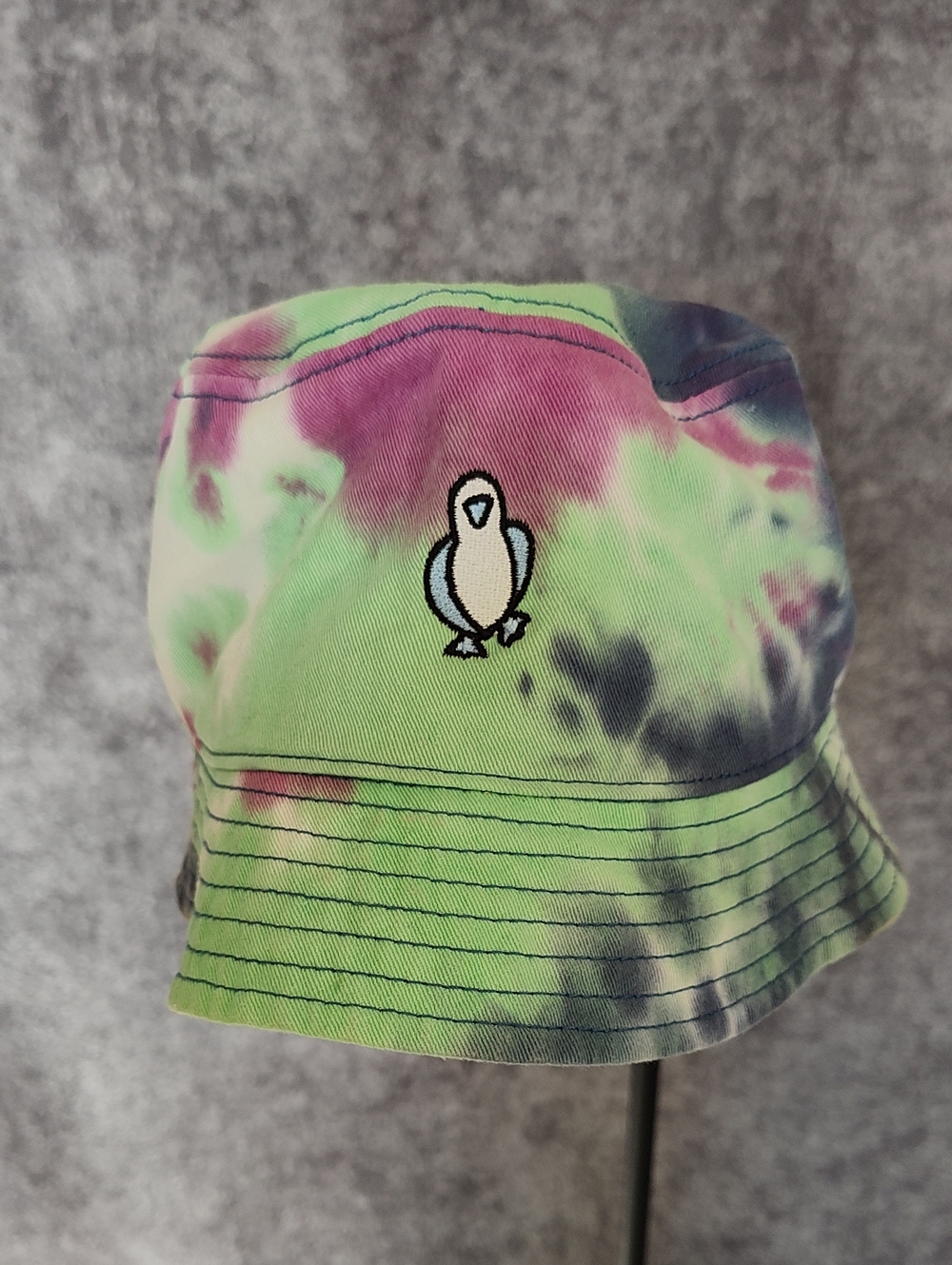 Tie-Dye Bucket Hat with Embroidered Bird Logo - Green & Pink